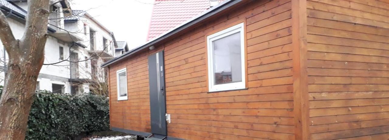 Ow Wilk - Pokoje I Domki Z Aneksami Kuchennymi, Parking, Plac Zabaw Łeba Eksteriør bilde